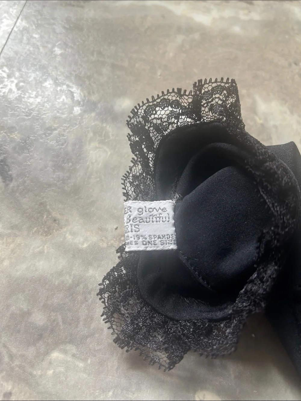 Vintage Isotoner By ARIS   Lace-Trim Evening Gloves - Women Accessories - Picture 4 of 7